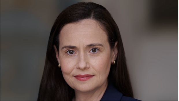 CBS News hires Shayndi Raice as foreign editor after ousting London ...