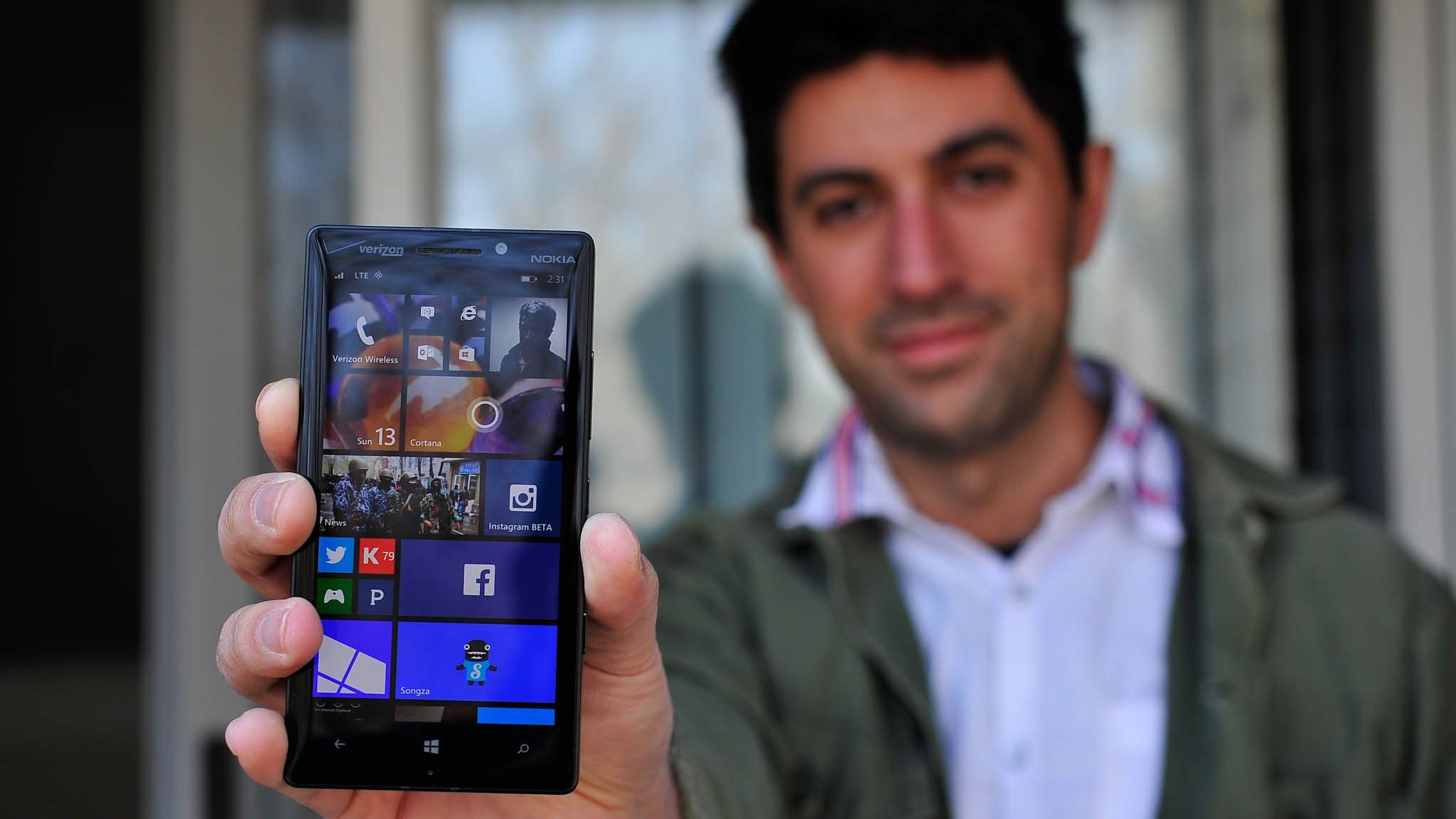 Highly rated METROV launcher offers a minimalist Windows Phone 8.1 look ...