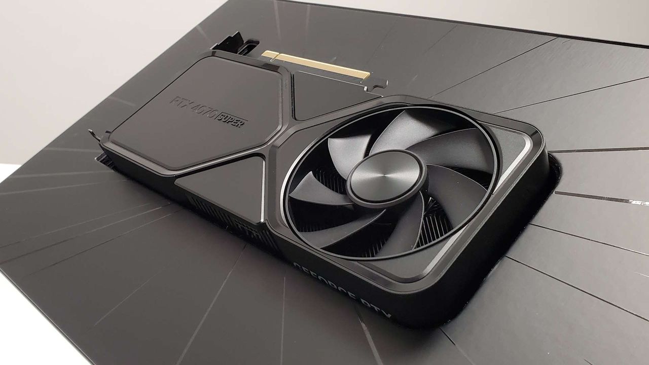 Modder gives 2008 ThinkPad a fresh lease on life by attaching a modern ...