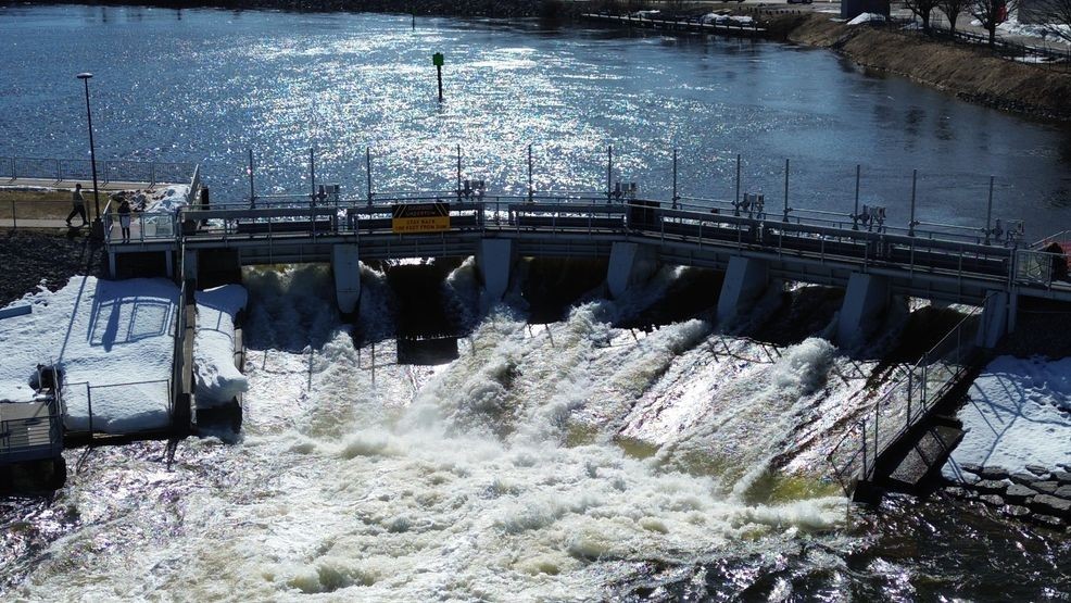 Flood recovery enters third week at Cheboygan dam as water levels drop ...