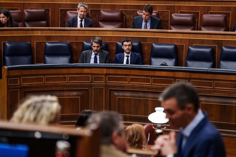 Economía.- PSOE y PP tumban en el Congreso la propuesta de Sumar para ...