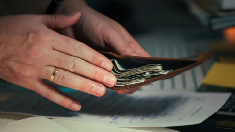 Arkansas woman refused to return $19,388 her employer accidentally paid ...