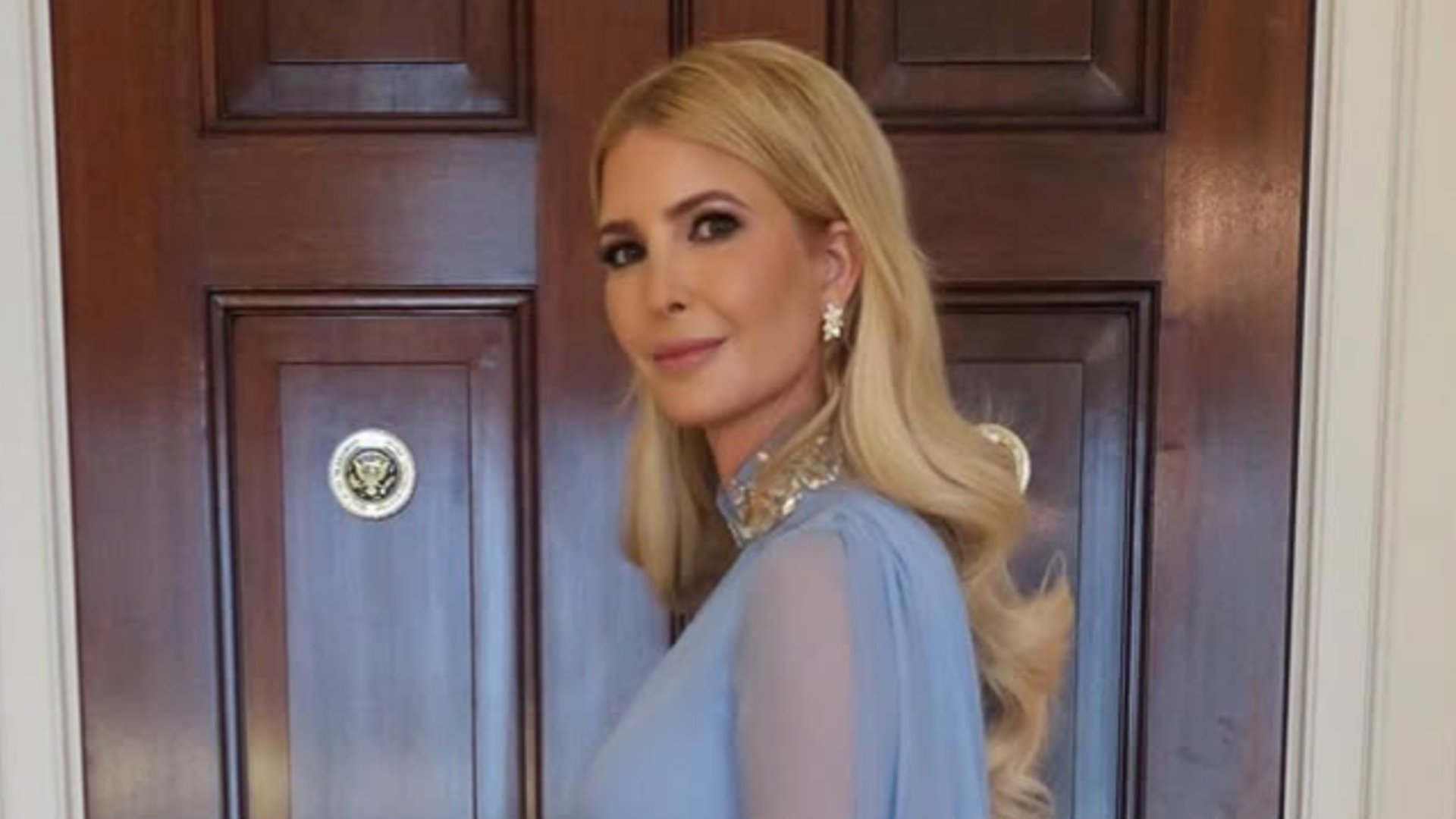 Ivanka Trump channels Grace Kelly in dramatic blue gown for royal state ...