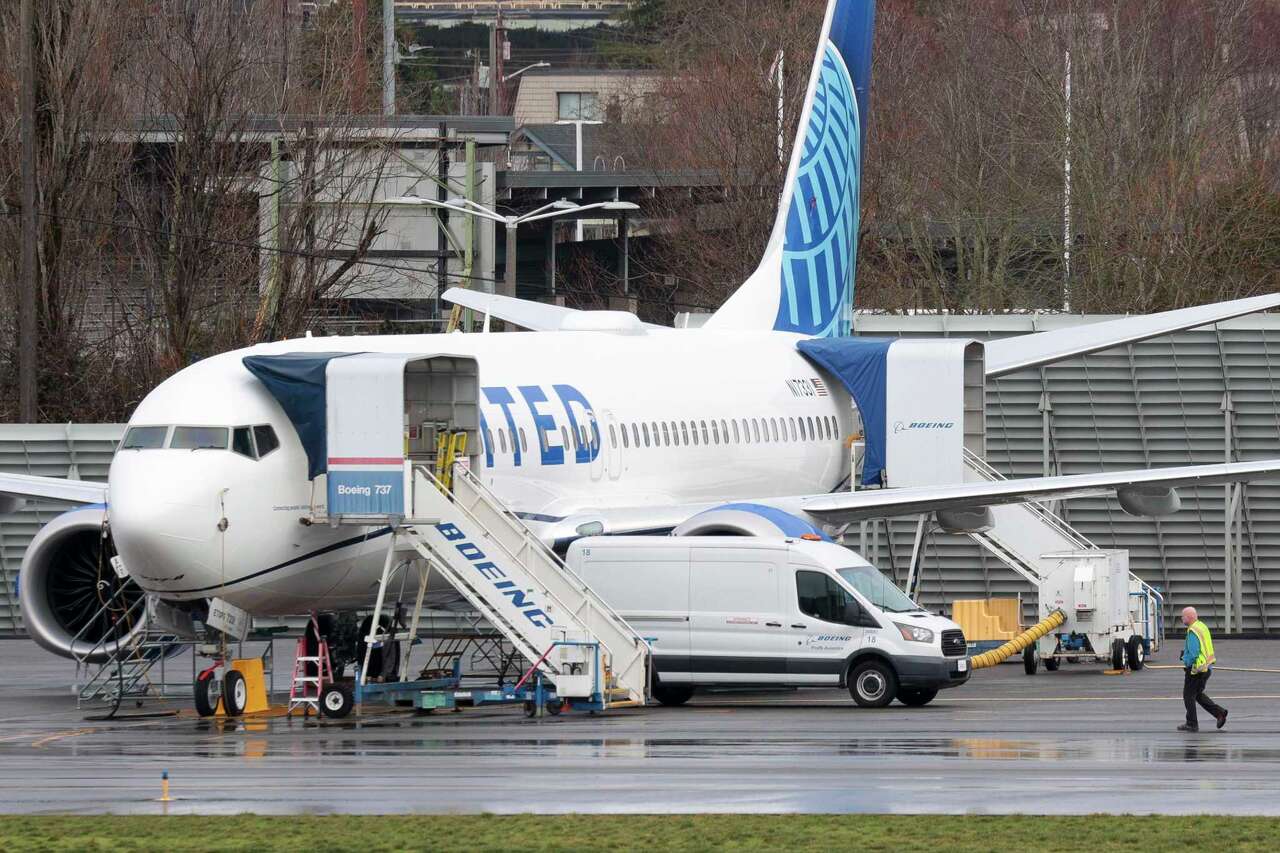 United flight from SFO reports possible drone strike at 3,000 feet