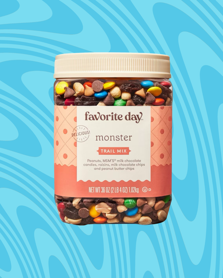 I shop at Target weekly, and these are the 21 snacks I always throw in ...