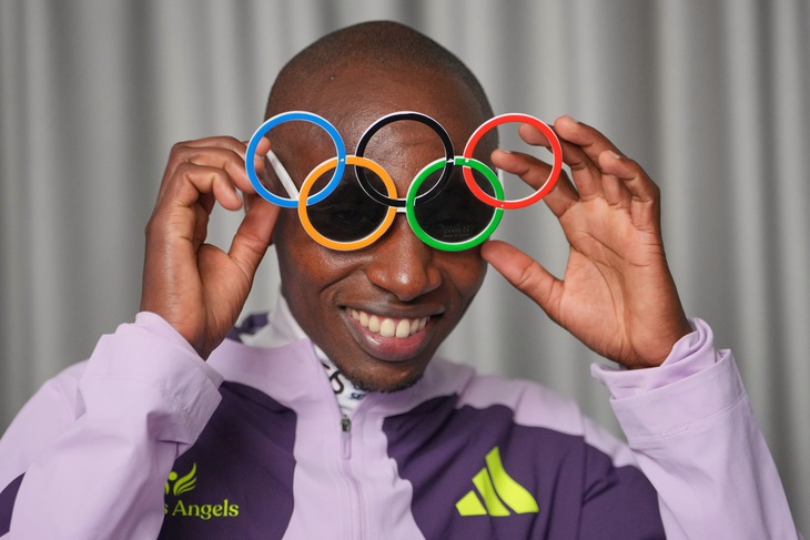Kenya tưng bừng chào đón Sabastian Sawe - người hùng marathon về đích dưới 2 giờ