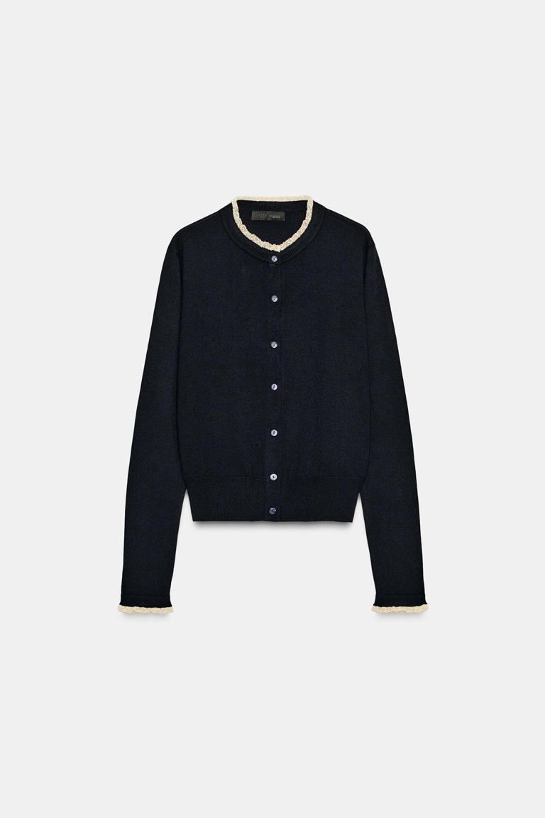 40・50代「重ね着って難しい、」→【ZARA】着るだけでレイヤード風♡「サマ見えトップス」