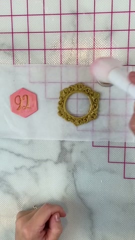 Transforming simple fondant into pink and gold elegance