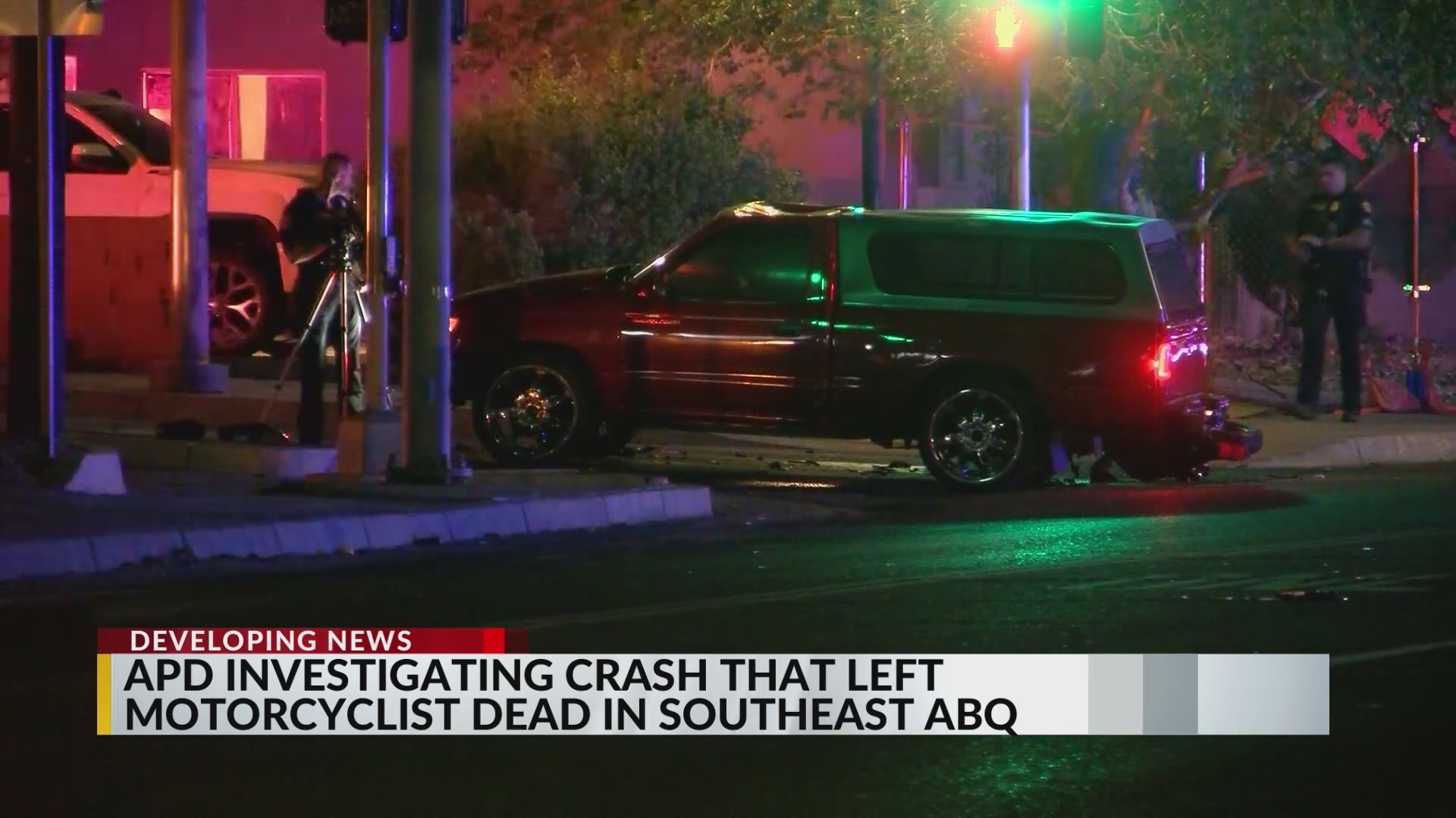 Motorcyclist dies following crash in southeast Albuquerque
