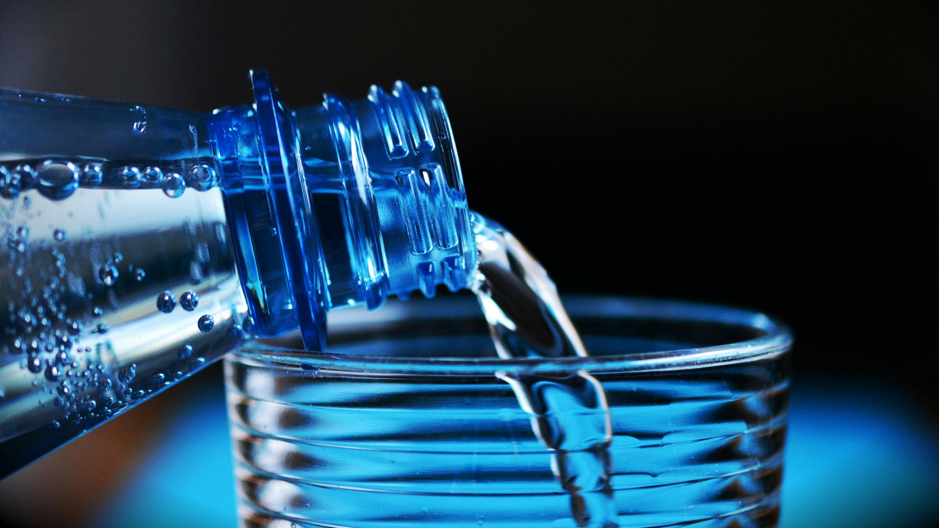 Tastiest water? 10 bottled brands that are just filtered tap water & 10 ...