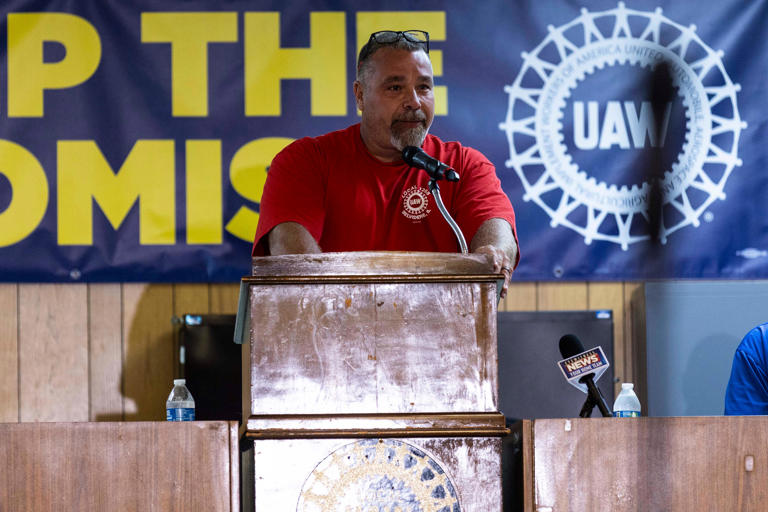 UAW Local 1268 President Matt Frantzen speaks to the crowd Thursday, Aug. 22, 2024, during a Keep the Promise Rally at the UAW Hall, 1100 Chrysler Drive, in Belvidere. UAW Local 1268 President Matt Frantzen speaks to the crowd Thursday, Aug. 22, 2024, during a Keep the Promise Rally at the UAW Hall, 1100 Chrysler Drive, in Belvidere.