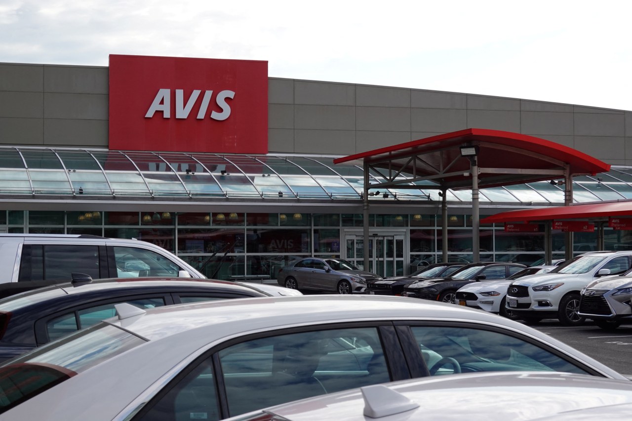 A wild short squeeze on Avis's stock takes another surprising turn