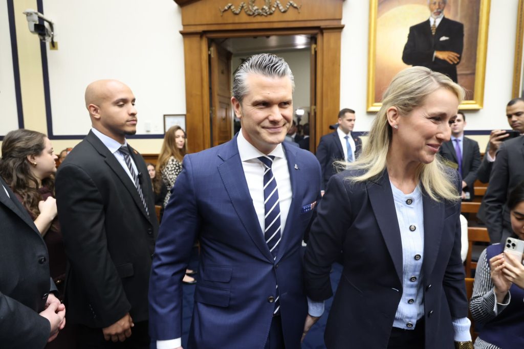 Hegseth clashes with Democrats as Pentagon pegs Iran war cost at $25B