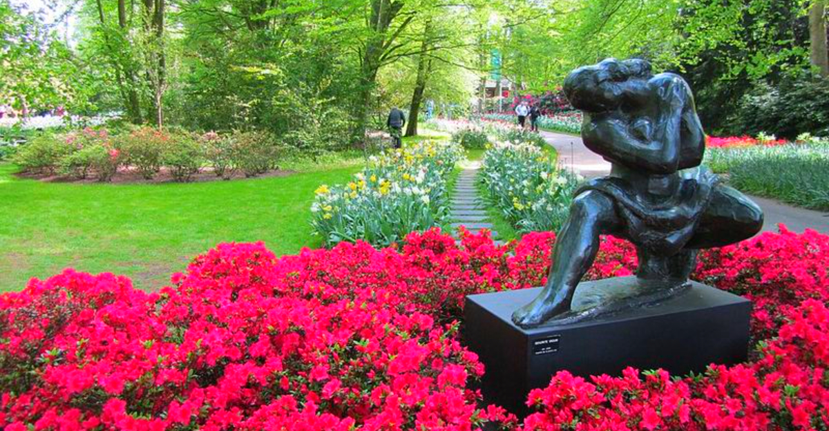 15 hidden gardens where art meets nature