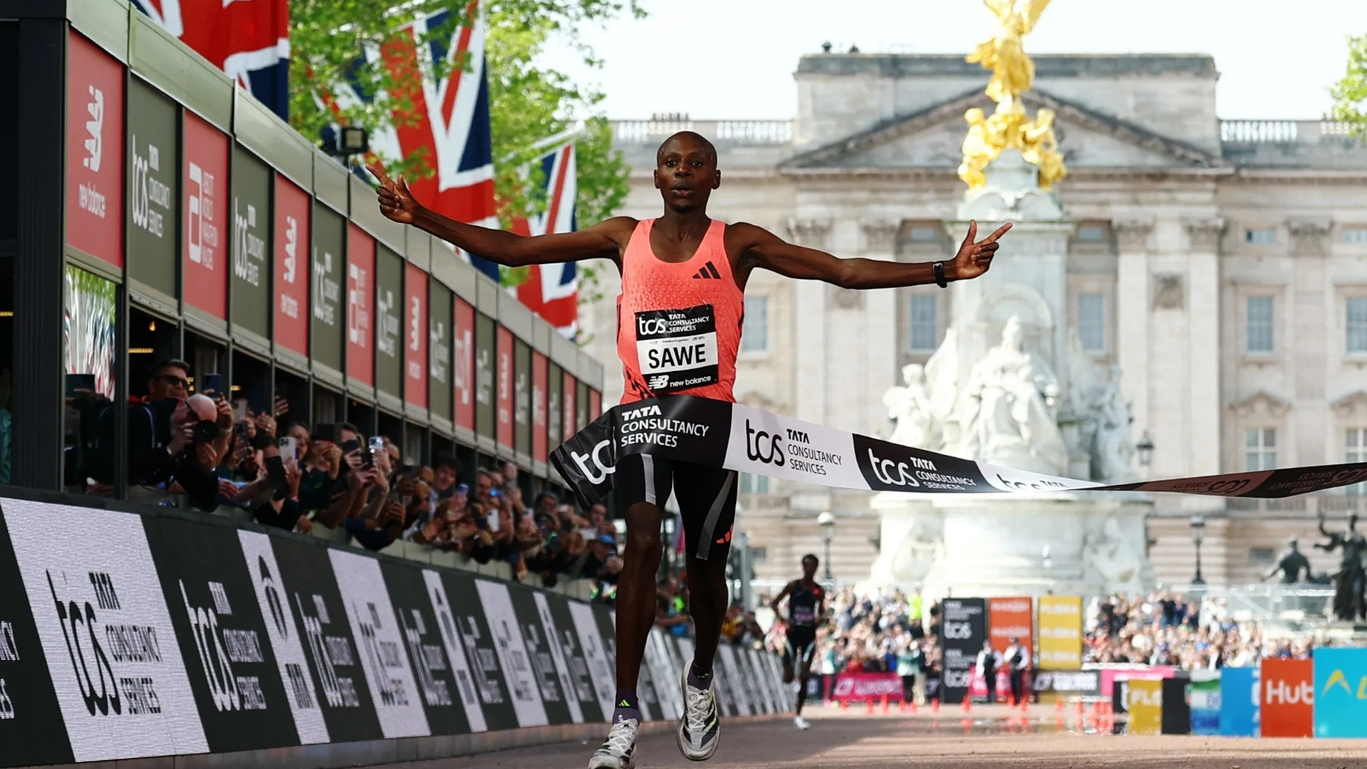 Kenya welcomes marathon record holder: Sawe broke the two-hour marathon ...
