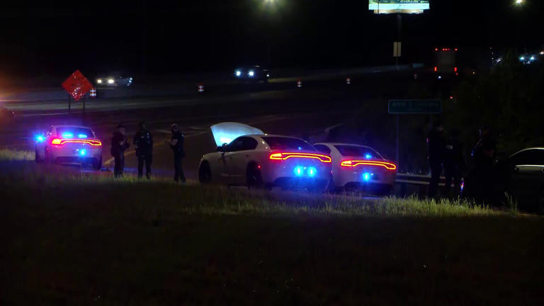 Memphis police detain two after striking police car and chase