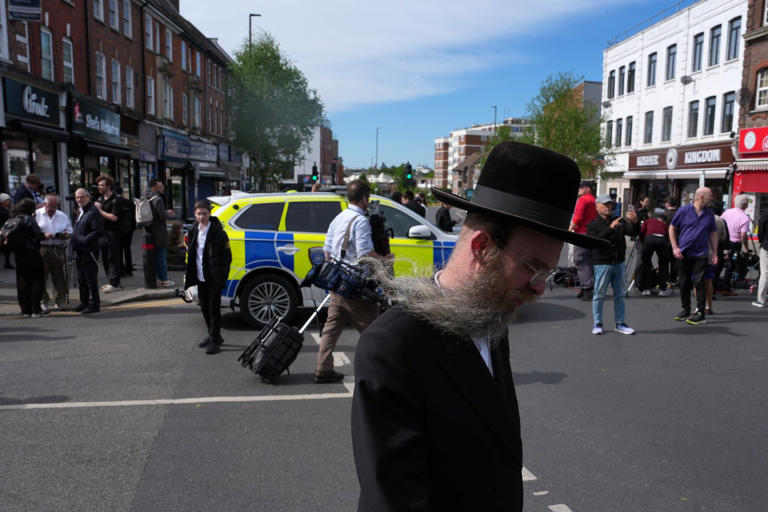 London police say the stabbing of 2 Jewish men is an act of terror. The ...