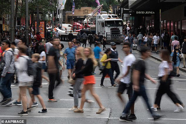 Cash payouts for millions of Aussie credit card holders: Here's who is ...