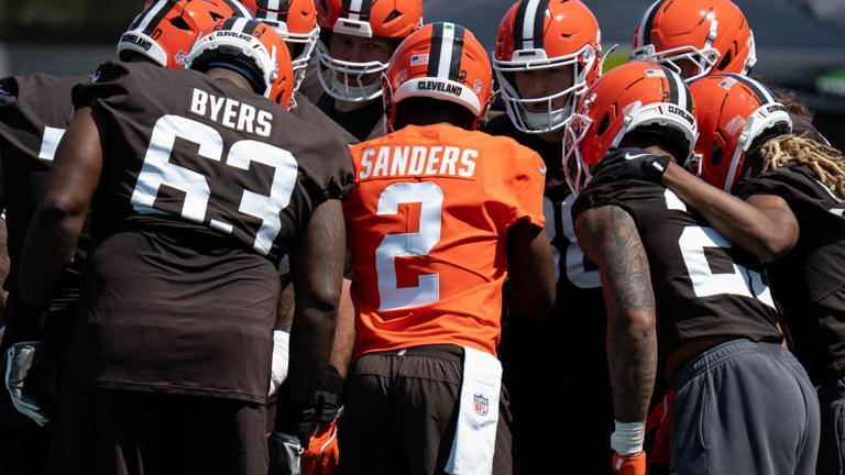 Shedeur Sanders reportedly falls behind Deshaun Watson in Browns QB ...