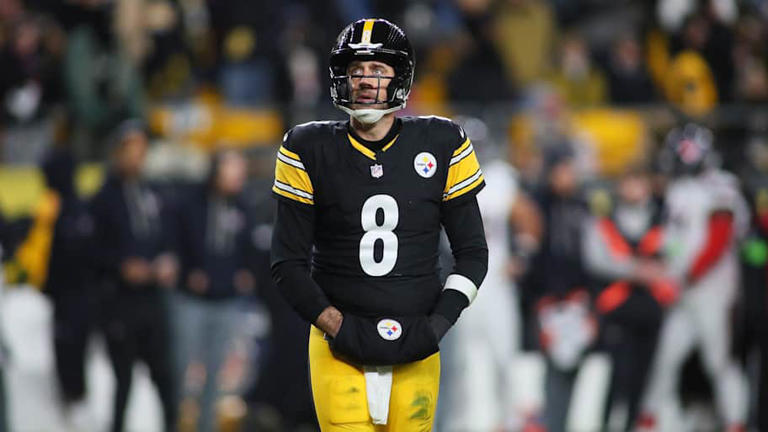 Steelers owner explained why they placed rare tag on Aaron Rodgers