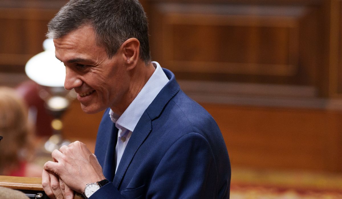 Moncloa contesta a las acusaciones de Aldama con propaganda y “chequevotos”