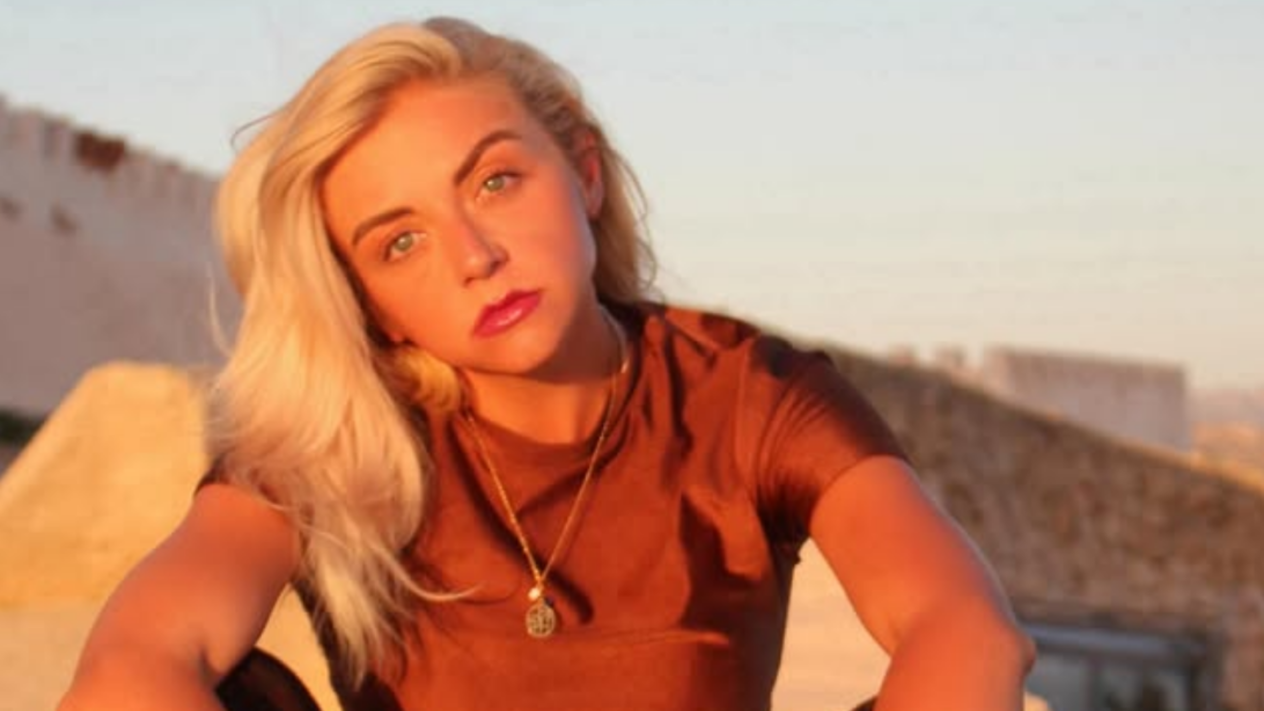 10 photos of Rachel Kerr: Missing Scottish travel influencer found safe ...