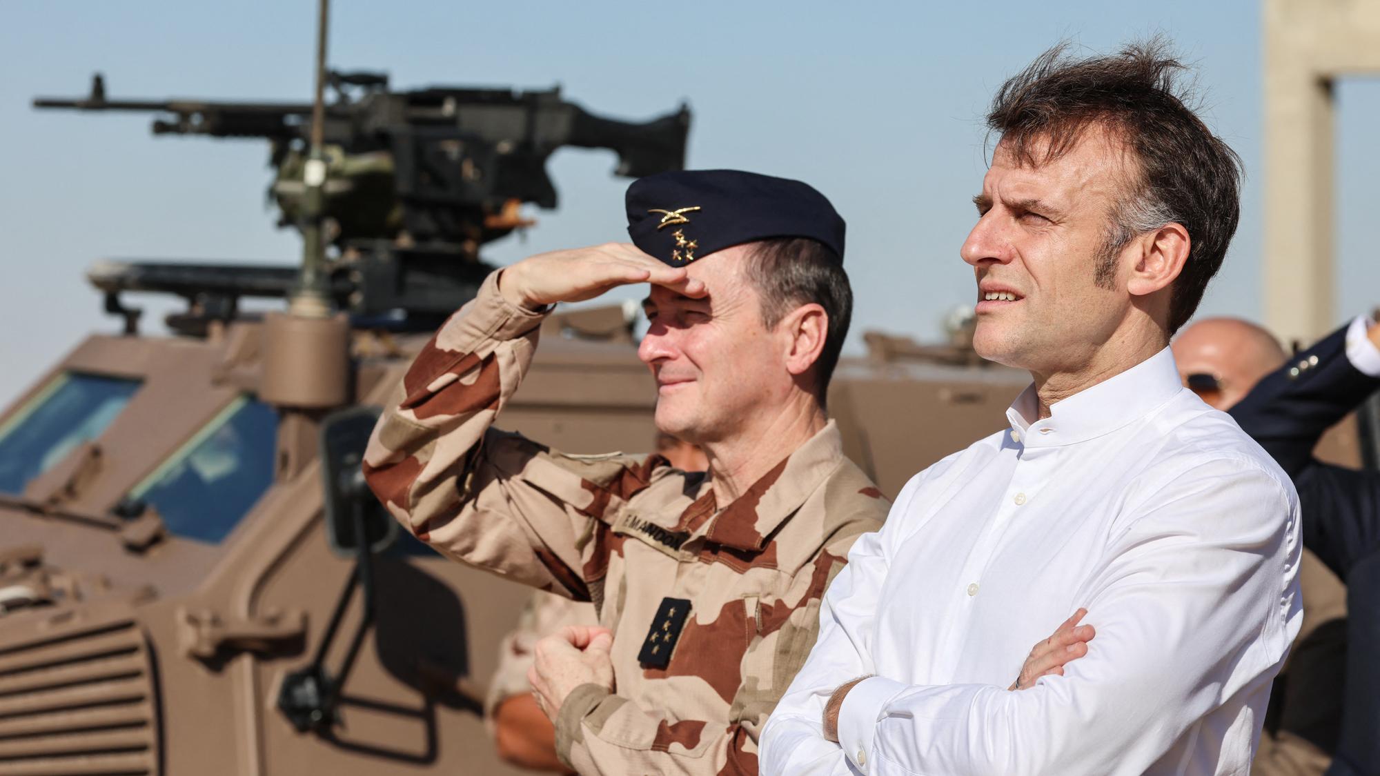 Les messages cachés derrière cet exercice militaire « inédit » auquel ...