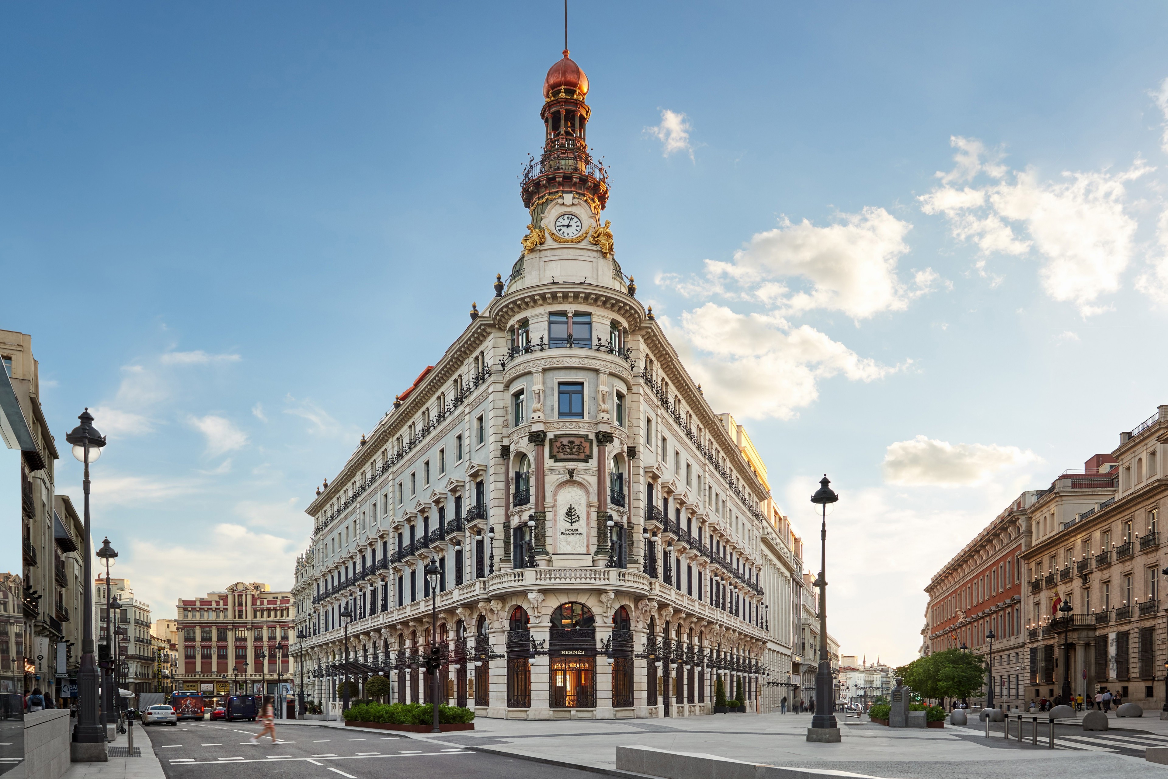 OHLA asume la propiedad de la Galería Canalejas de Madrid y Mohari se ...