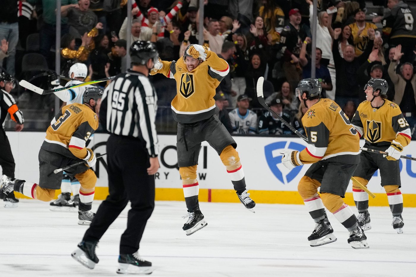 Brett Howden joue les héros en deuxième période de prolongation