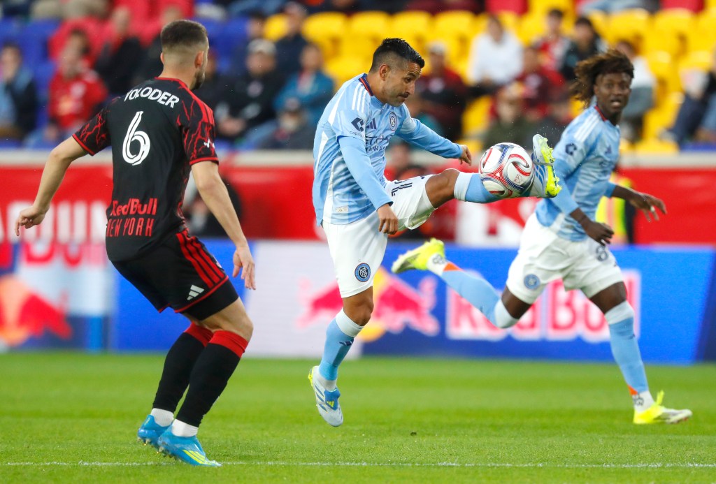 El NYCFC finalmente supera a su rival, los Red Bulls, con una victoria en el partido de eliminación de la Open Cup.