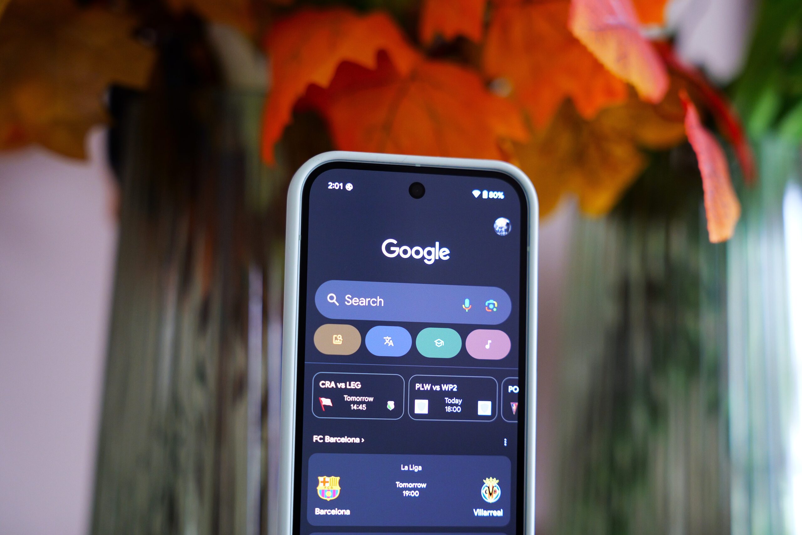 Google testuje zmiany w wyszukiwarce. Znika kultowy przycisk, wchodzi AI