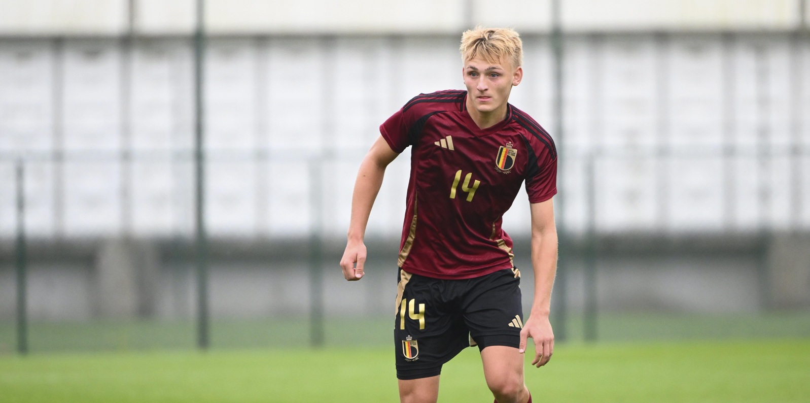 Officieel: Club Brugge legt jeugdinternational Strouwen (16) vast tot 2027