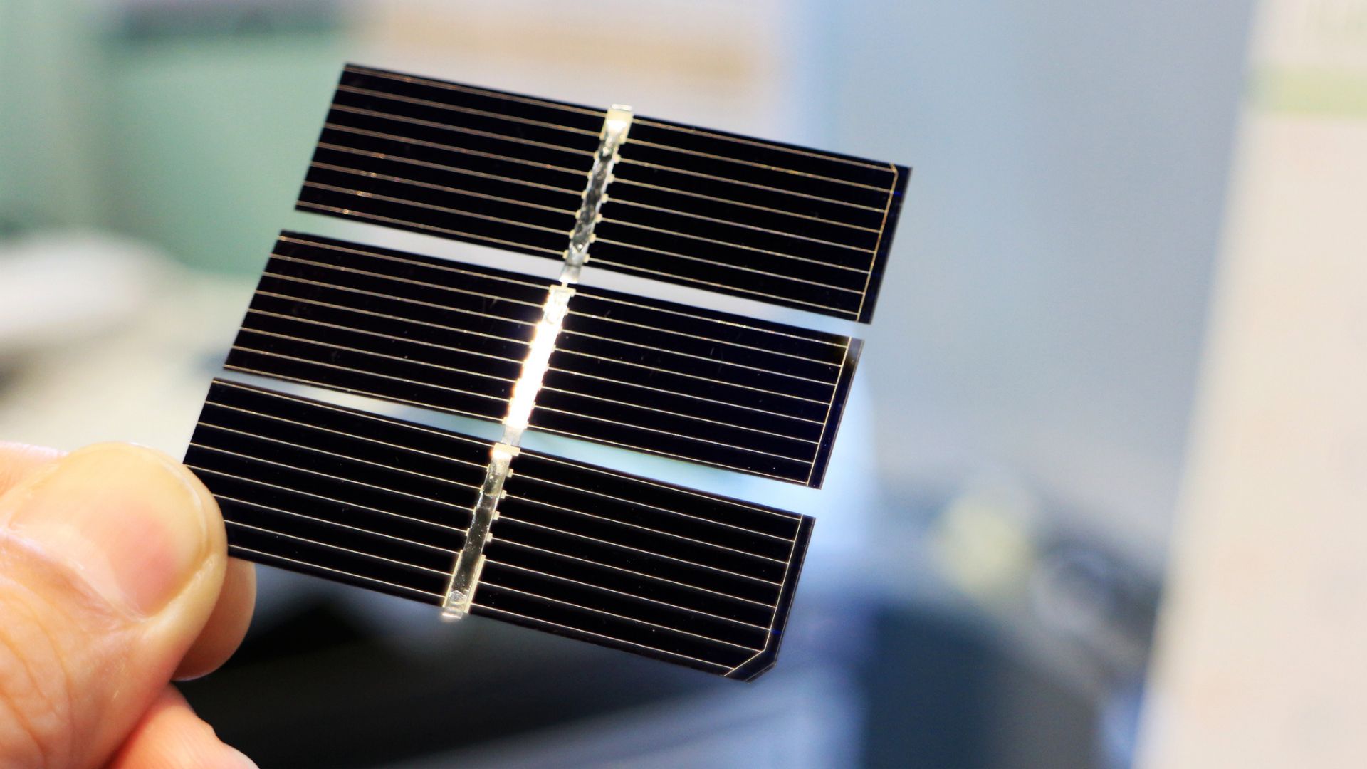 Hidden stages of material creation for solar fuels and batteries discovered
