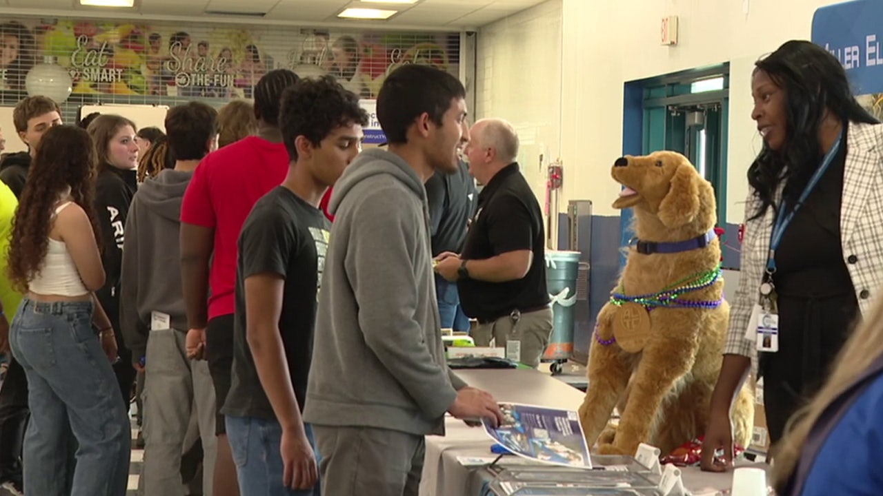 Hillsborough County Public Schools hosts 'Apprenticeship Night' to ...
