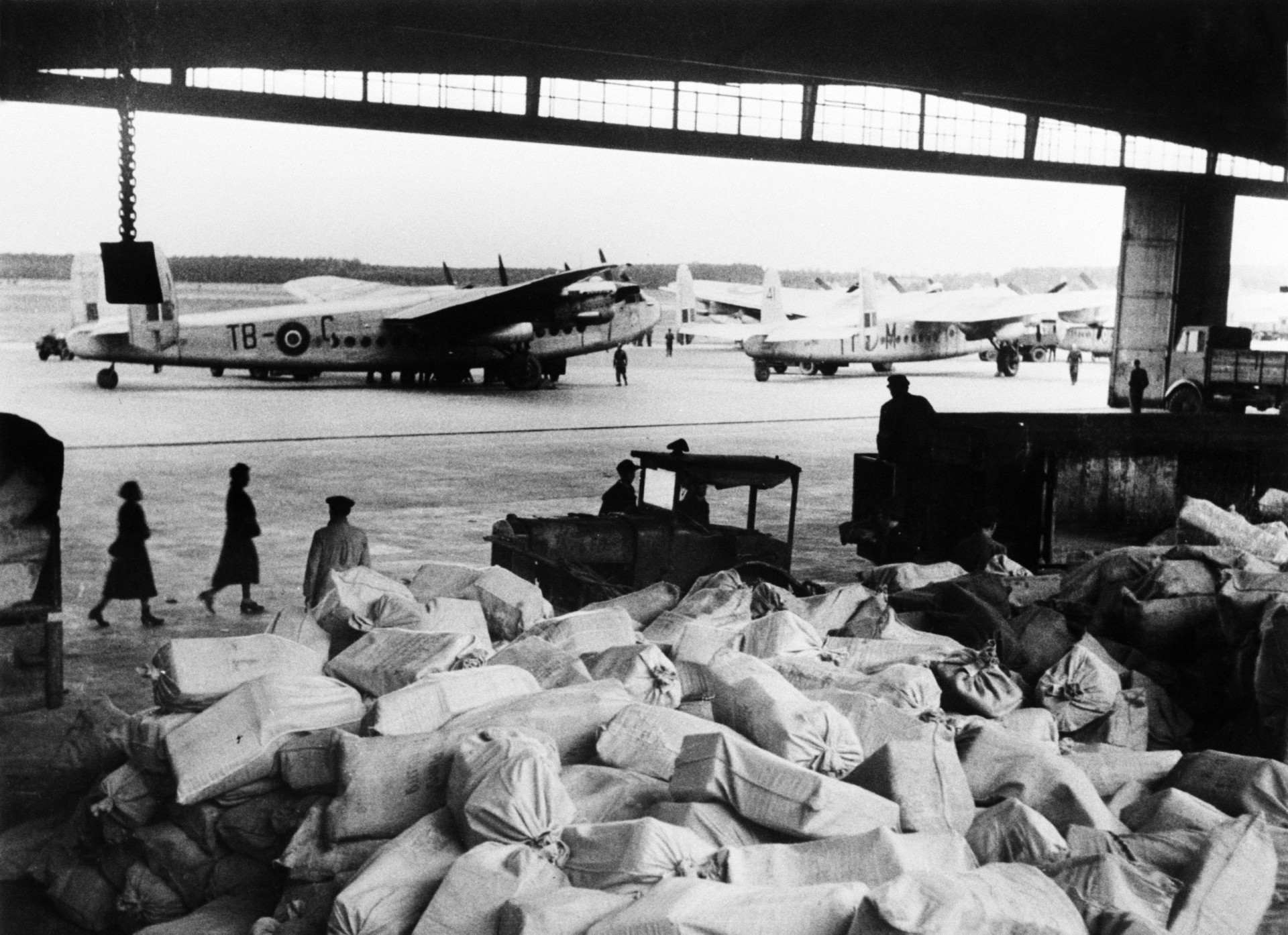 Blockades that shook global trade