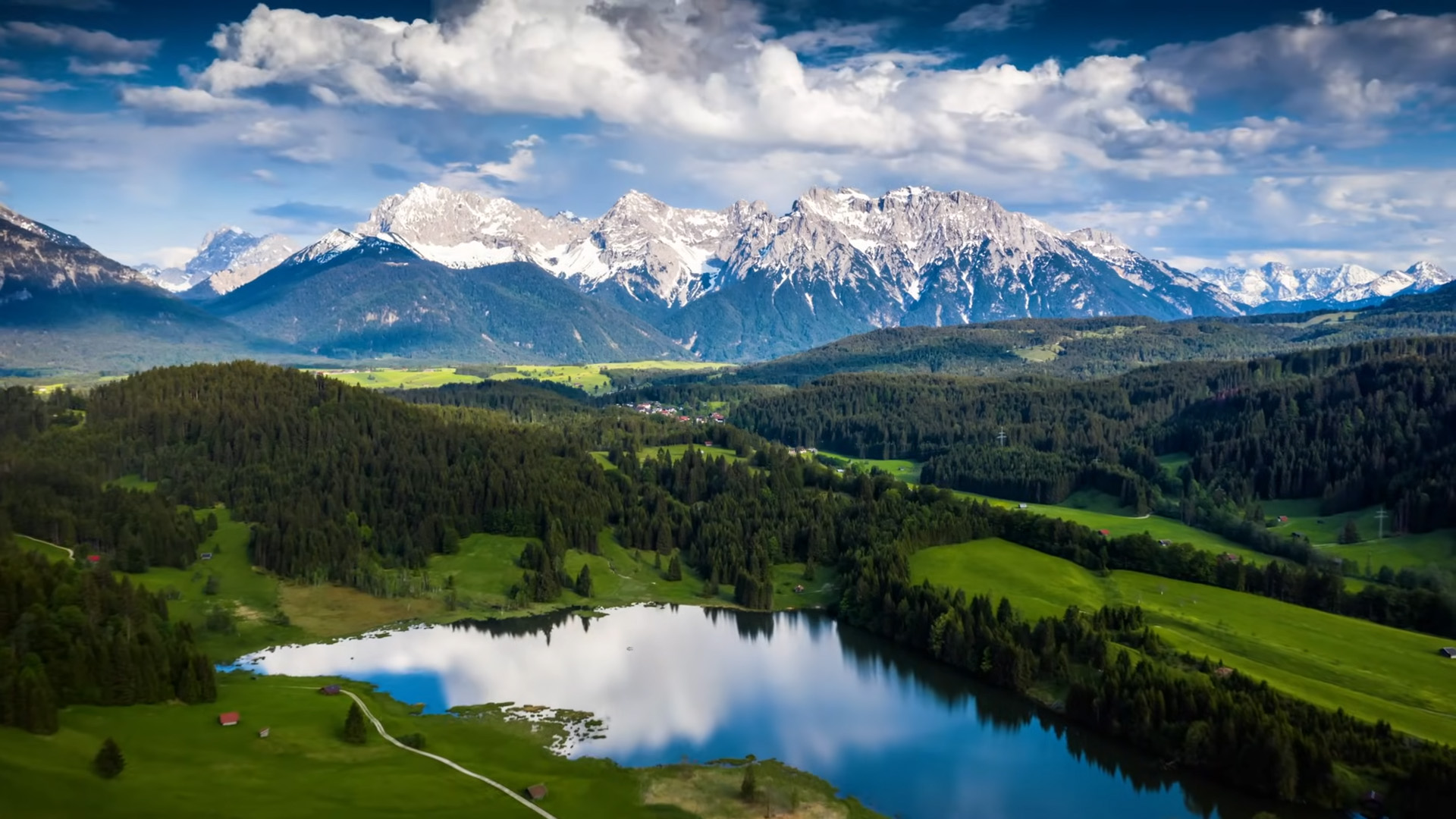 Top 10 scenic destinations in Bavaria worth visiting