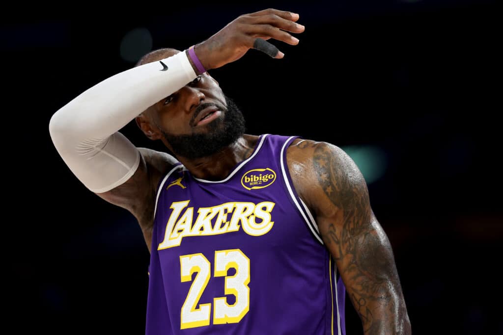 NBA: LeBron James not returning to Lakers
