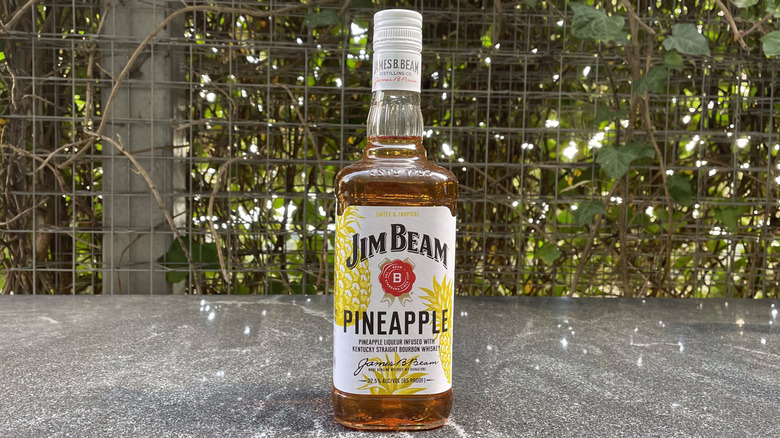 We tried and ranked every flavored Jim Beam bourbon