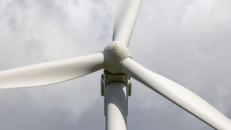 Taller turbine approved despite aircraft concerns