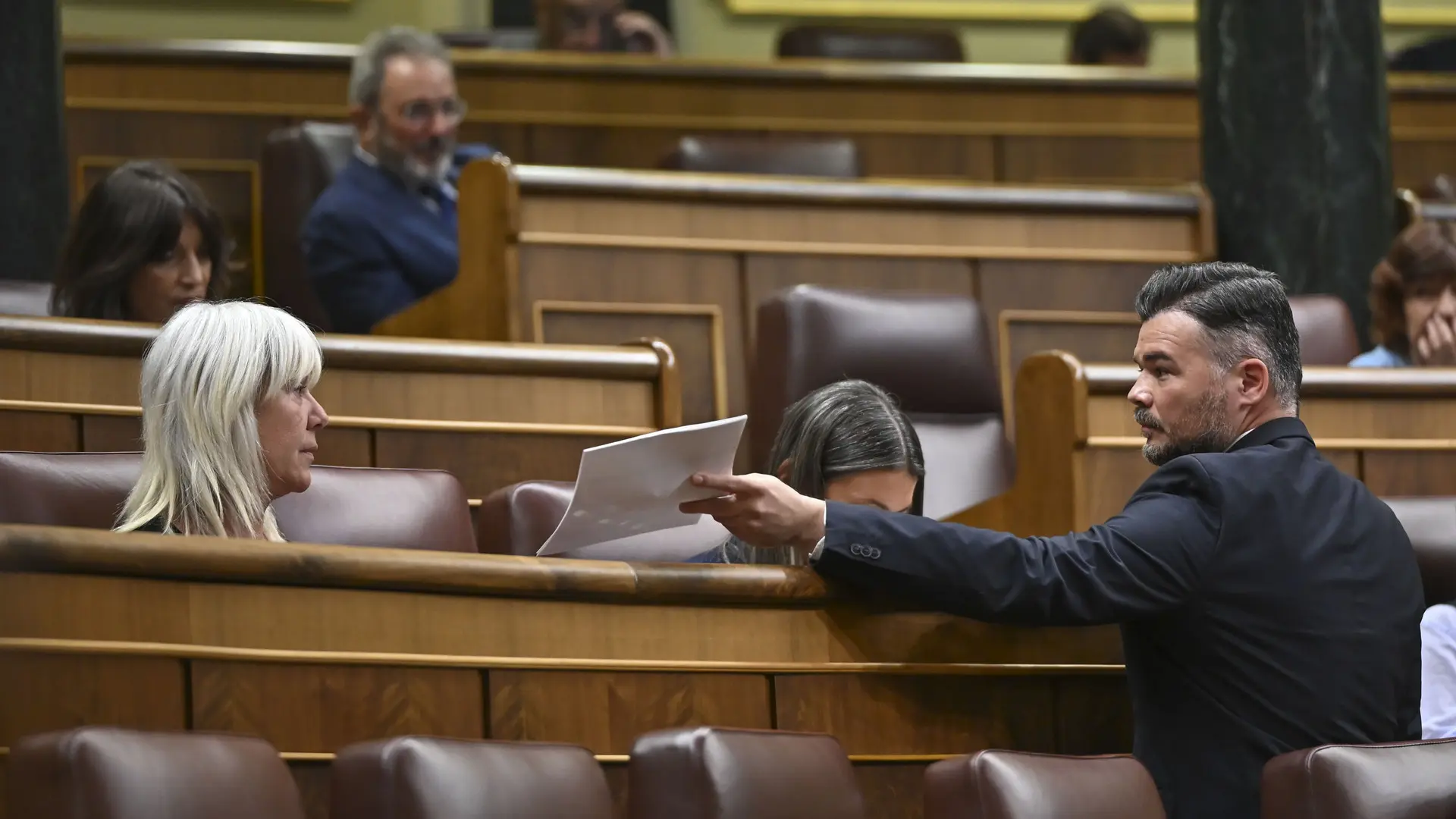 Junts denuncia acoso en la calle a una de sus diputadas tras el ...