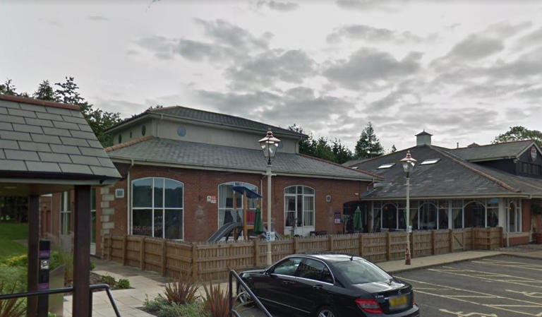 12 family-friendly Northamptonshire pubs with outdoor play areas to ...