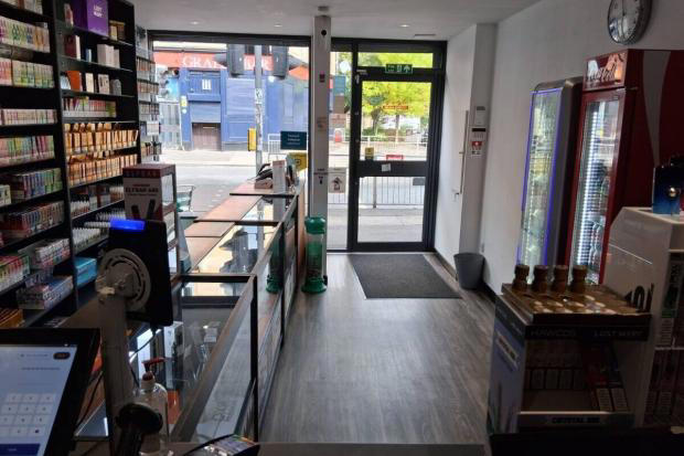 Glasgow vape shop with 10 years of trade has hit the market for over £29k