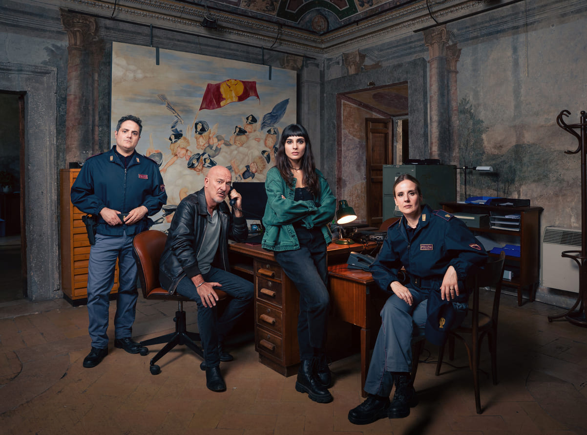 “Uno sbirro in Appennino”, stasera in tv il gran finale con Bisio e ...