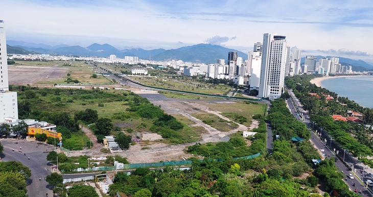 Hết thời hạn, Phúc Sơn vẫn không đối thoại với khách hàng mua đất tại sân bay Nha Trang