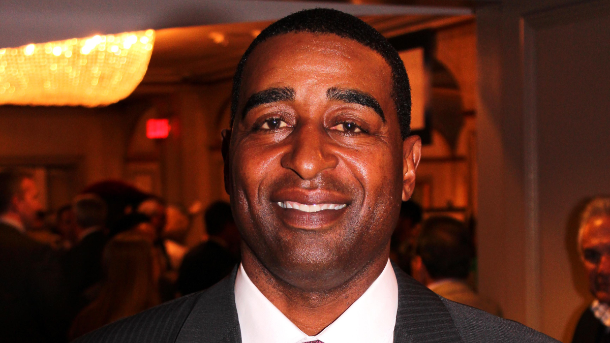 Cris Carter breaks silence on Vrabel-Russini scandal, calls out glaring double standard