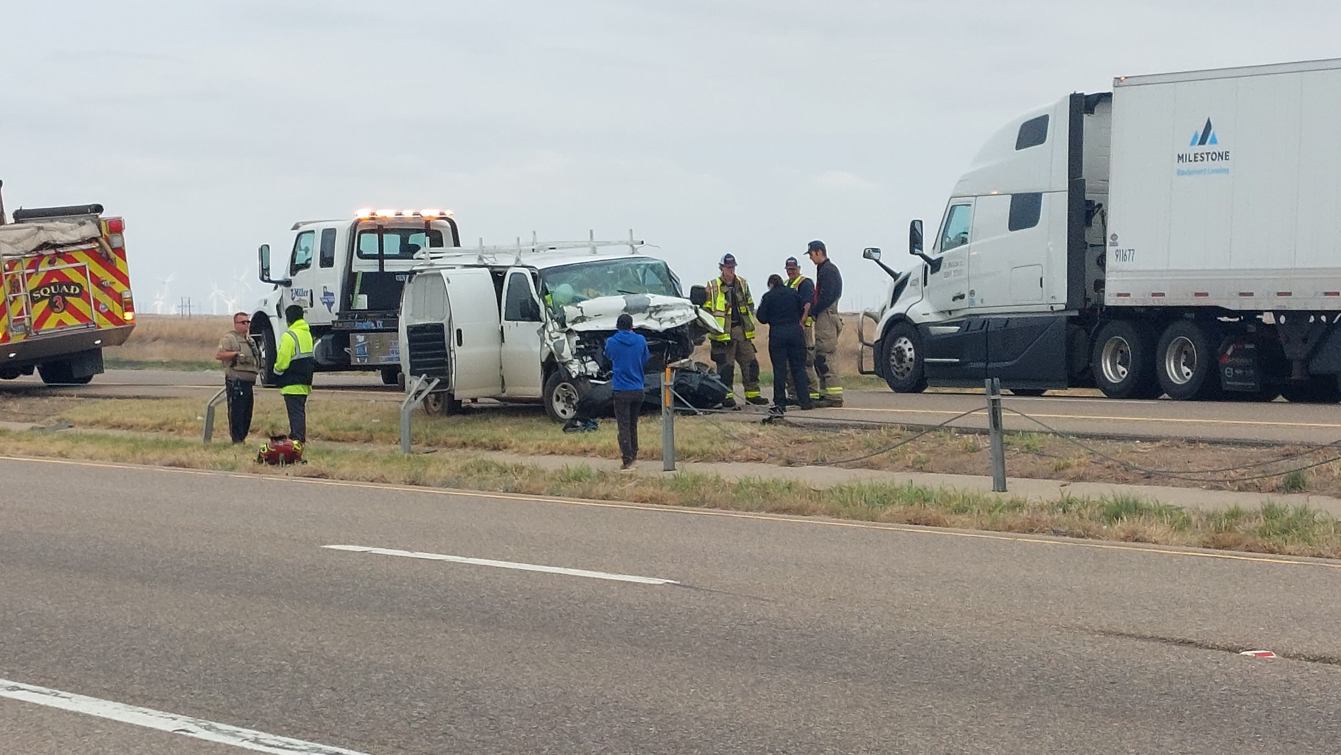 1 person taken to hospital after crash on I-40 near Bushland