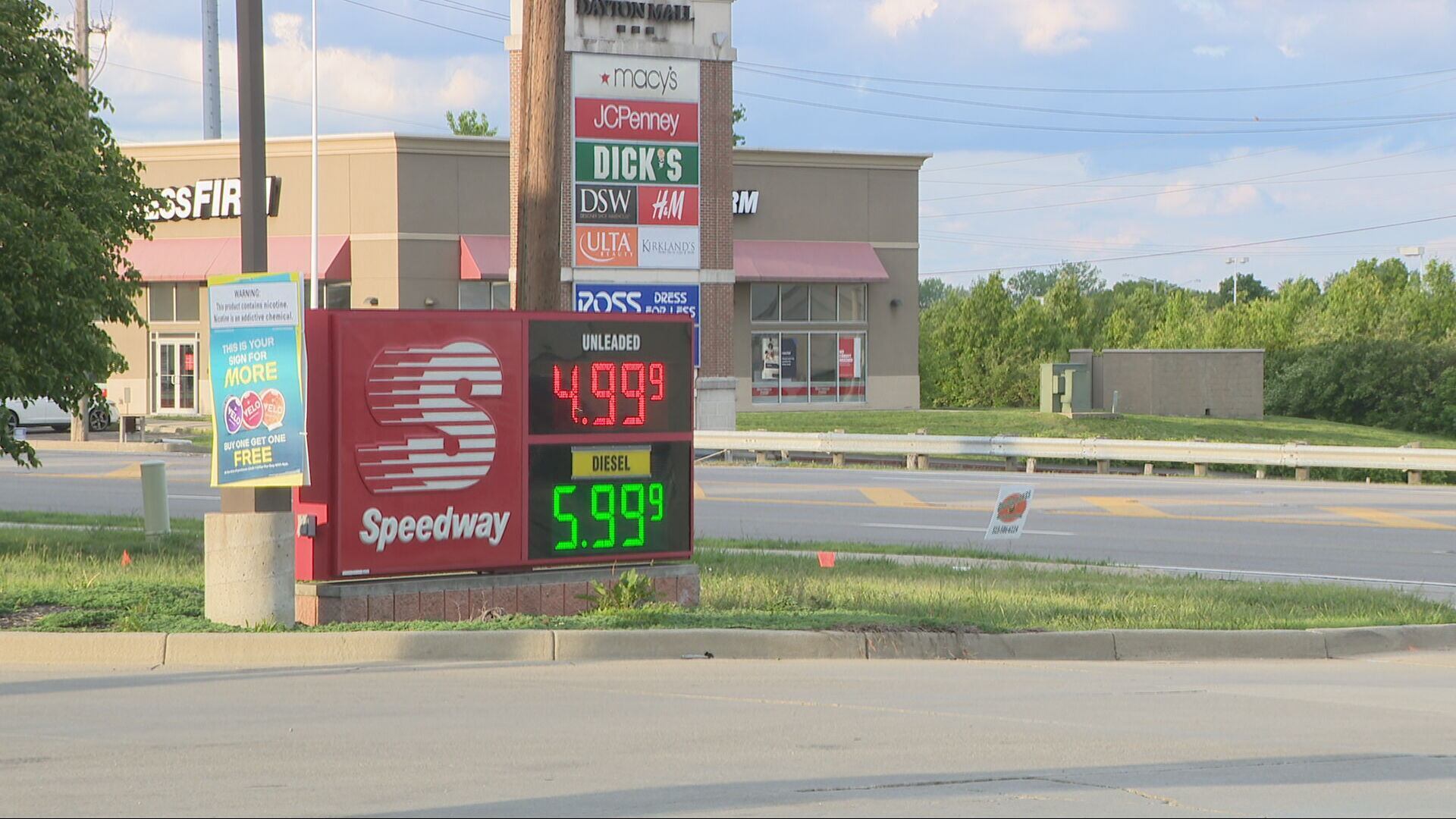 ‘What can you do?’ Drivers continue to see high gas prices across region