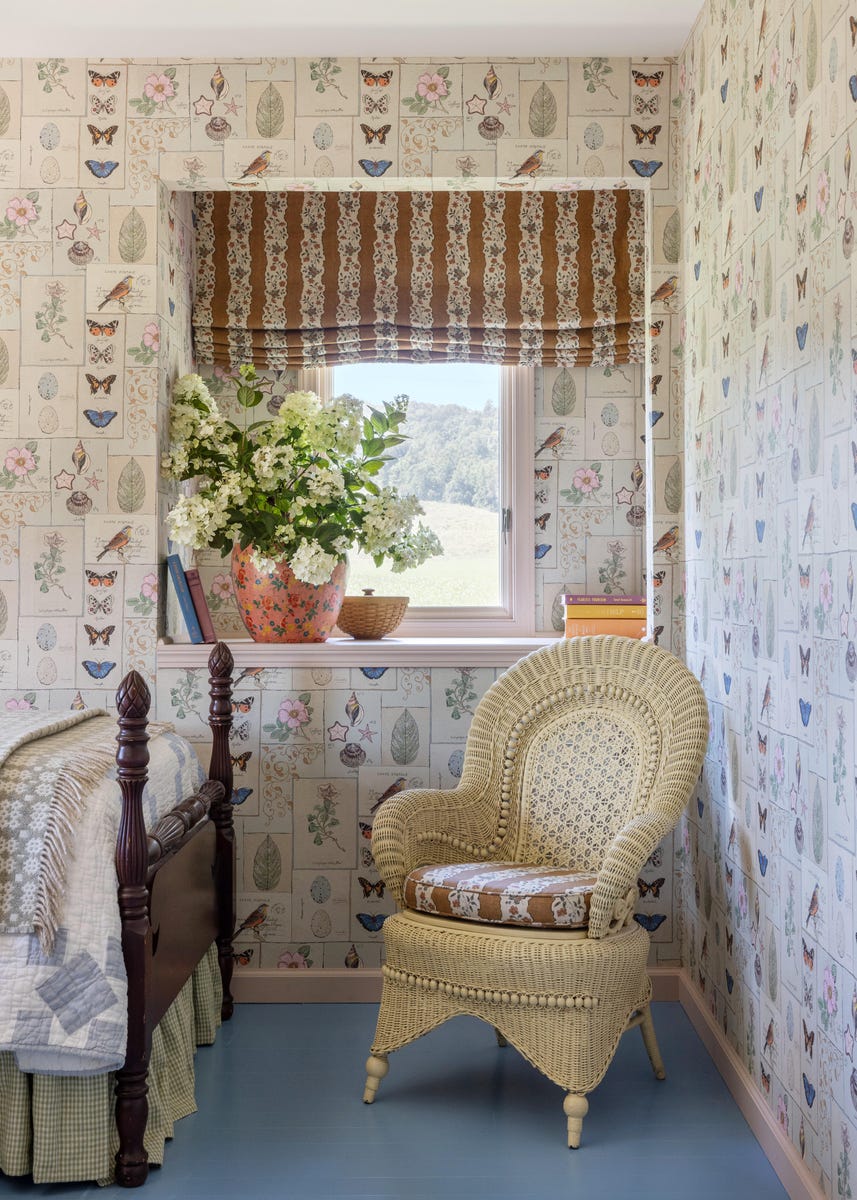 zorich-bedroom-wicker-chair.jpg
