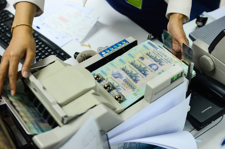 33 ngân hàng giảm lãi suất huy động trong tháng 4