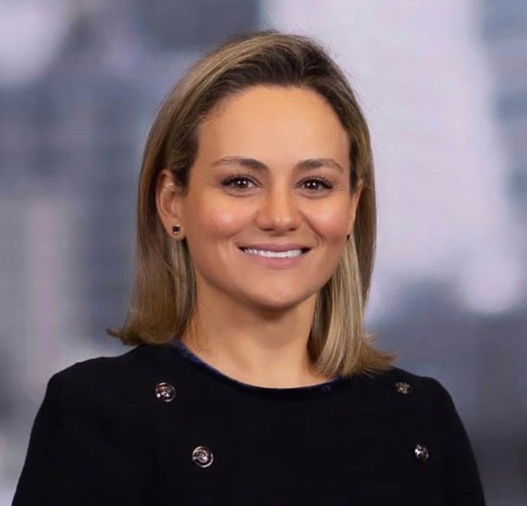Female JP Morgan exec accused of forcing married broker into ...